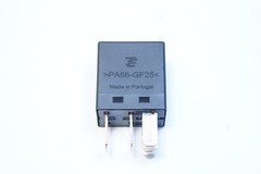 Lot of 5 TE V23074-A1002-A403 Automotive Relay & 5 Plug-In Socket & 20 Terminals
