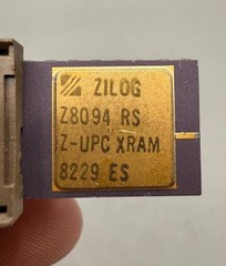 Zilog Z8094RS Z8 MCU Piggyback Engineering Sample ES Gold Lid Ceramic 40-Pin IC