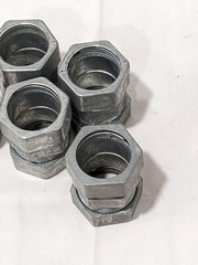 Thomas & Betts 1″ Compression Coupling, Zinc Die Cast Qty 5 TK-213
