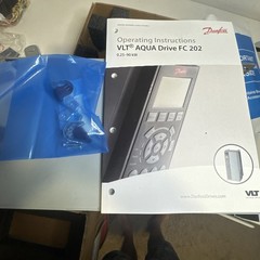 DANFOSS VLT AWUA DRIVE 132F7536 FC-202P7K5T2E20H2XGXXXXSXXXXAXBXCXXXXDX