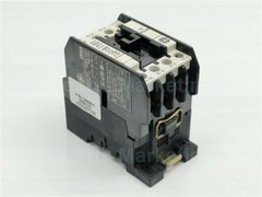 General Electric GE CR7CA-10 CR7CA10 110V 50/60Hz Contactor 30 Days Warranty