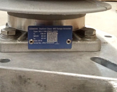 Siemens 3EL2 108-2PM31-4NH5 Station Class MO Surge Arrester 108kV Urg/18385069