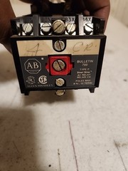 LOT OF 8 ALLEN BRADLEY 700-P400A1 /B RELAY 10A 600VAC 700-P200A1 Bulletin 700P