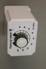 ALLEN BRADLEY 700-HT22BA1 SER A 120 VAC TIME DELAY RELAY