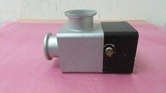 VARIAN L6382-703 NW-40 PNEUMATIC VALVE, VACUUM ISOLATION ANGLE 402401