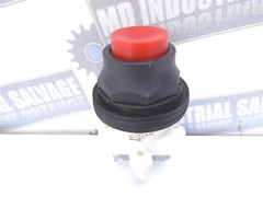 Westinghouse – PB2ABRB – Momentary RED Push Button OIL-TITE Switch – 1 NC (NEW)