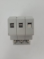 LPSC-ID CH Littelfuse Class CC Fuse Holder w/ 3 CCMR2A Fuses – Next Day Option