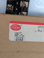 NEW Fireye 61-5042 Cabinet Mounted Open Wiring Base For M-Series