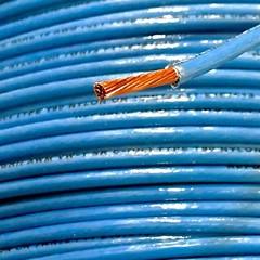 25′ THHN 10 AWG GAUGE BLUE NYLON STRANDED COPPER BUILDING WIRE