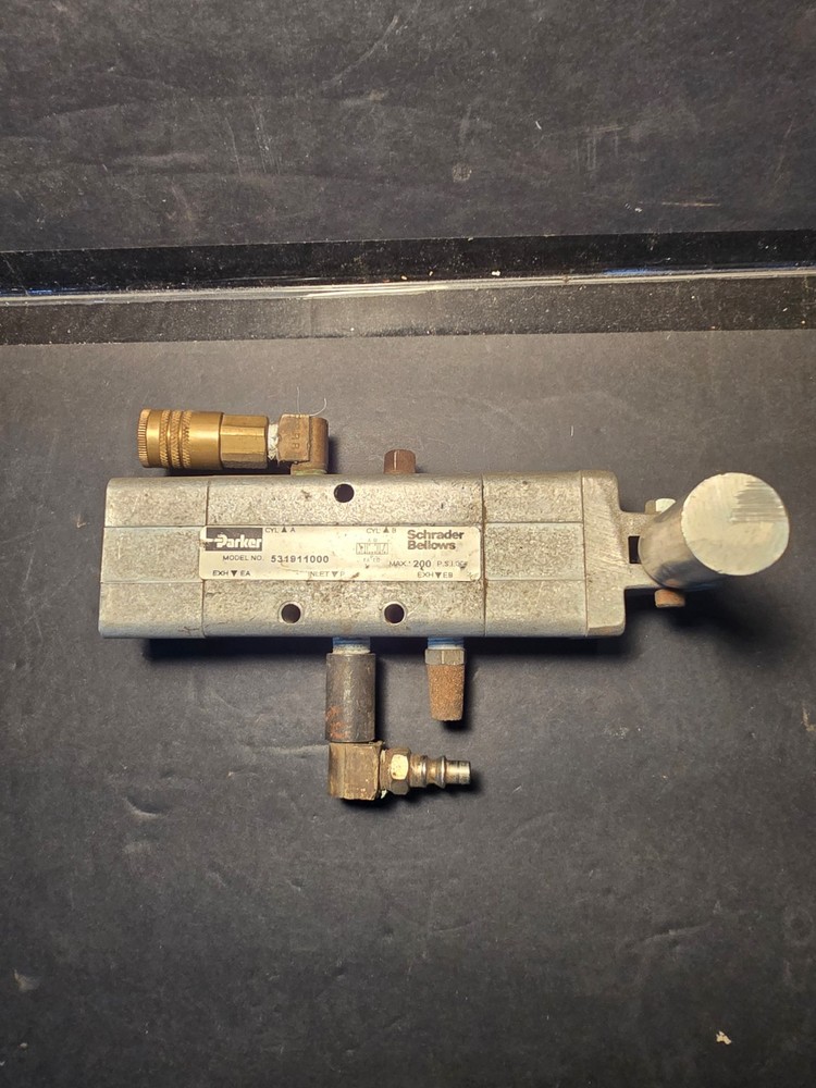 BELLOWS SCHRADER BELLOWS 531911000 Manual Air Control Valve, 4 Way