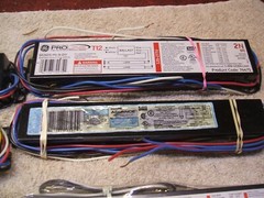 6 ELECTRONIC BALLASTS 2P59 T8, 2P60 T12, 2P28T5 RETIRED ELECTRICIAN