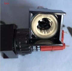 Switch 16-221.0/51-282.0252 continuous button 2NC/2NO 18 * 18mm, aperture 16mm