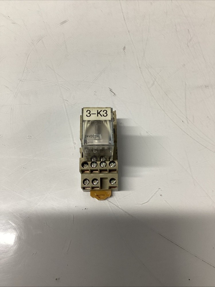 RS 394-9071 3949071 Relay 24VDC w/ Socket 1947C N-197