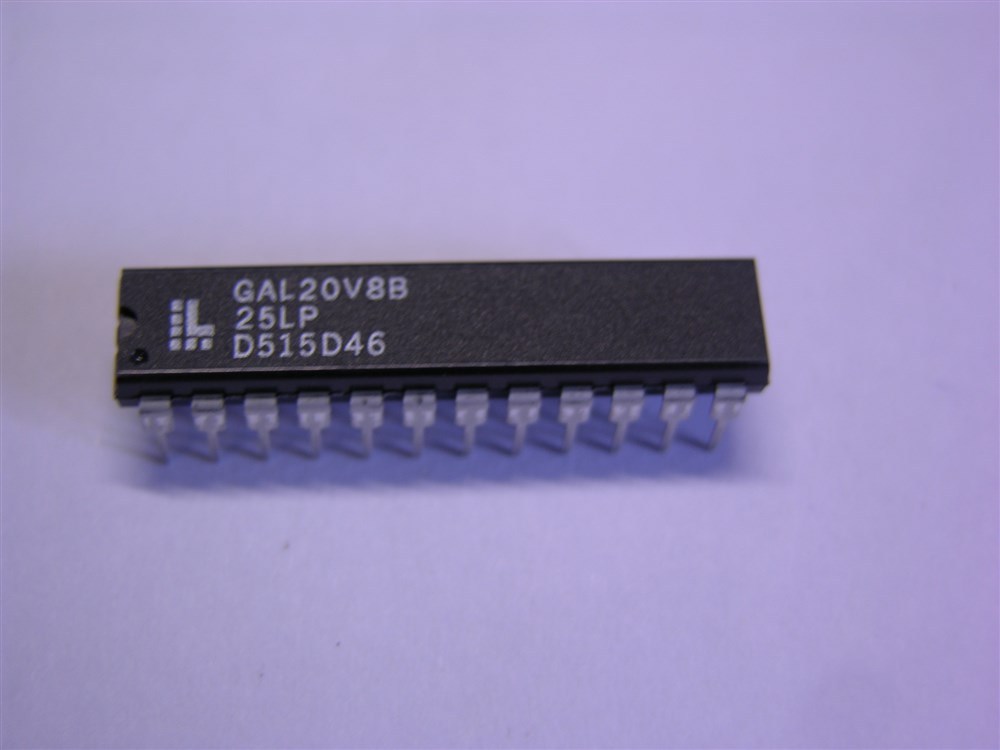 2 Lattice GAL20V8B-25LP High Performance E2CMOS PLD Generic Array Logic IC’s