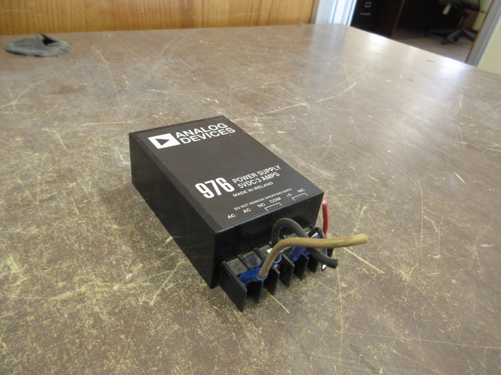 Analog Devices Power Supply 976 5VDC 3A Used