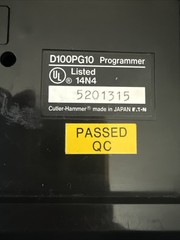 Cutler Hammer D100PG10 Micro PC Programmable Controller With 3 Manuals – Tested