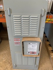 ABB RMM3F4R ReliaMod 3PH 400A Type 3R Main Fusible Switch 208Y/120VAC 4W 100kA