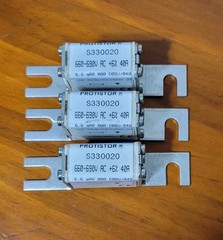 Mersen Ferraz Protistor Semiconductor Fuse S330020 40A 660-690V AC Lot of 3 !!
