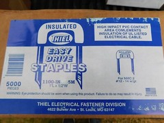 NEW Box of 500 Theil Easy Drive Insulated Cable Staples 1″ x 1/2″ wide USA MADE