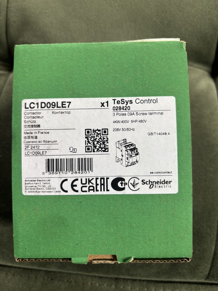 LC1D09LE7 SCHNEIDER ELECTRIC 3 Poles 09A 4KW/400V 5HP/480V 208V NIB