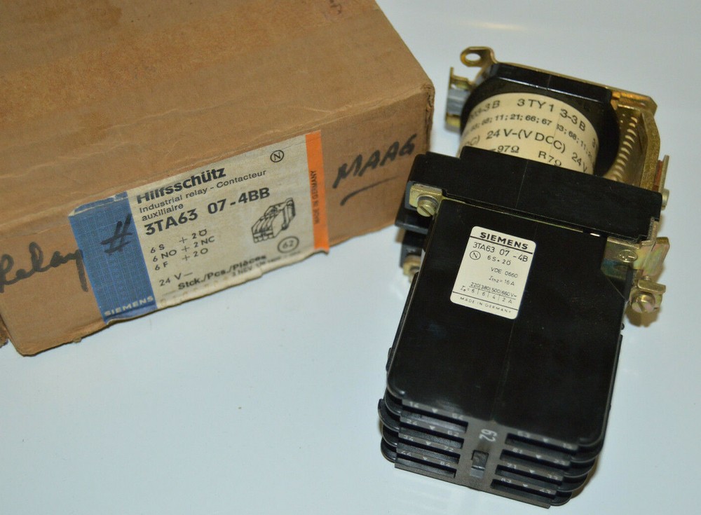 SIEMENS Hilfsschutz 3TA63 07-4BB Industrial Relay Contactor 24V, 6NO + 2NC MAAG
