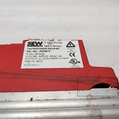 SEW EURO DRIVE MC07A005-5A3-4-00 INVERTER DRIVE 0.55kW 0.75HP