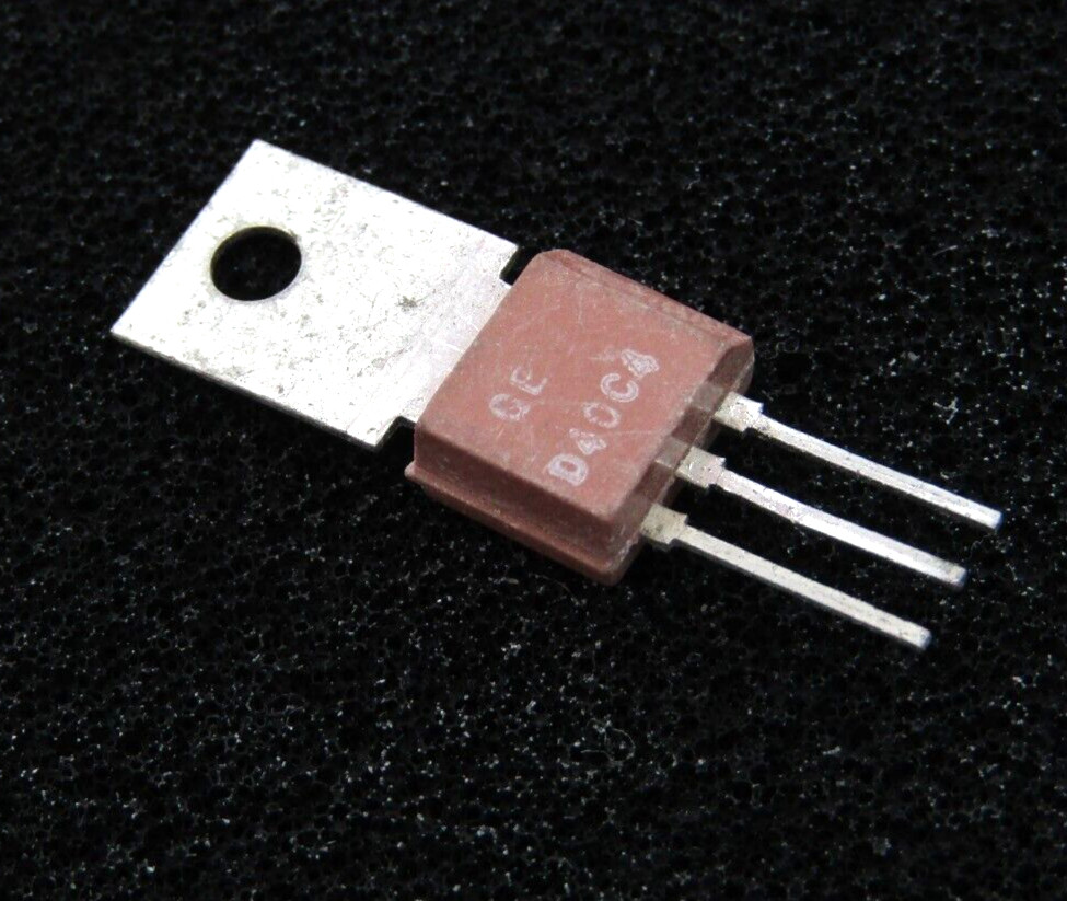 D40C4 Vintage GE NPN Darlington Transistor 40V 500mA — NOS