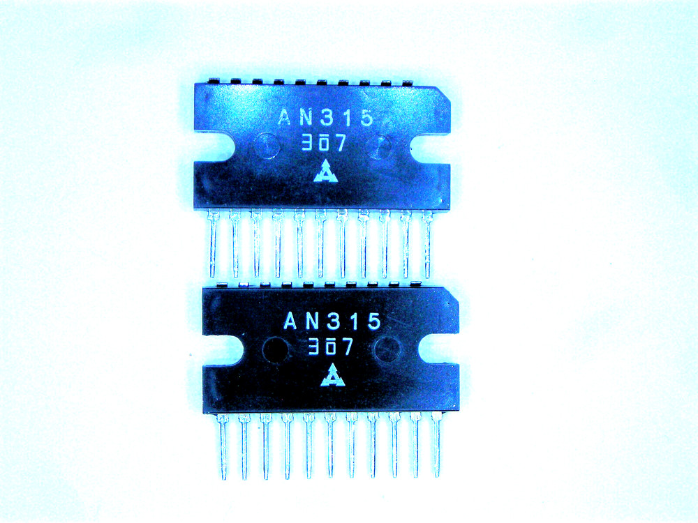 AN315 “Original” Panasonic (Matsushita) 11P SIP IC 1 pc