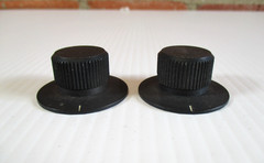 Pair Skirted Knobs Aluminum Test Equipment HAM 1 1/2″ Wide 3/4″ Tall