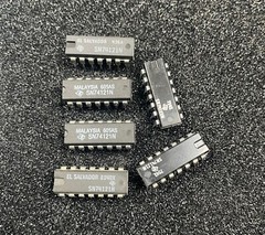 Lot of ONE SN74121 Monostable Multivibrator IC Chip cross to DM74121