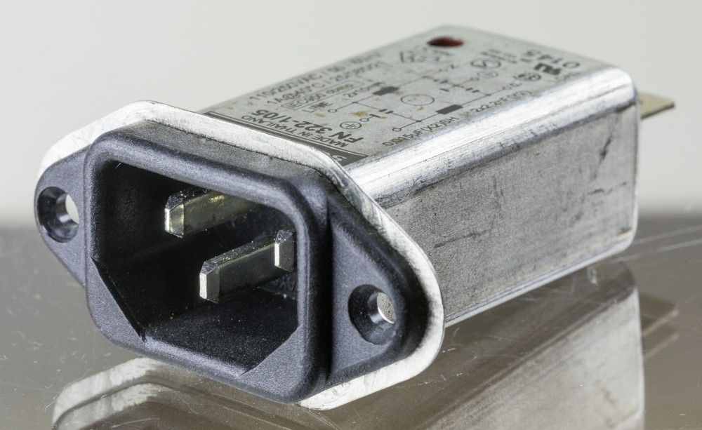 Panel Mount Power Inlet Socket IEC C14 250V 10A New