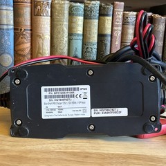 Victron BPC121031104R Blue Smart IP65 Battery Charger 12/10(1) 120V NEMA 1-15P U