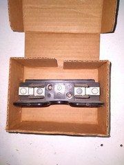 GOULD MERSEN FERRAZ SHAWMUT 20600 FUSE BLOCK 60 AMP1 POLE250 V50/60 HZ