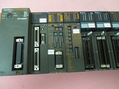 Mitsubishi Q2ASHCPU PLC Module w A1SX42 Input A1SY42 Output A1S68DAV Converter