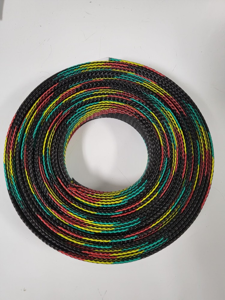 25 FT 3/4″ BLACK WITH RED YELLOW GREEN STRIPE PET EXPANDO SLEEVING BRAID