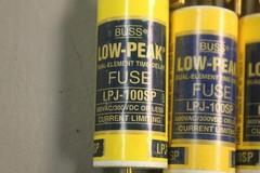 LOT OF SIX BUSS LOW-PEAK DUAL ELEMENT TIME DELAY FUSE LPJ-100SP