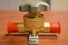 2PCS LOT- Danfoss 009G0127 Shut-off diaphragm valve, BML 10,Flare type,I/O-3/8in