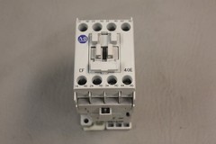 ALLEN BRADLEY 700-CF400*A CONTACTOR OVERLOAD RELAY MODULE