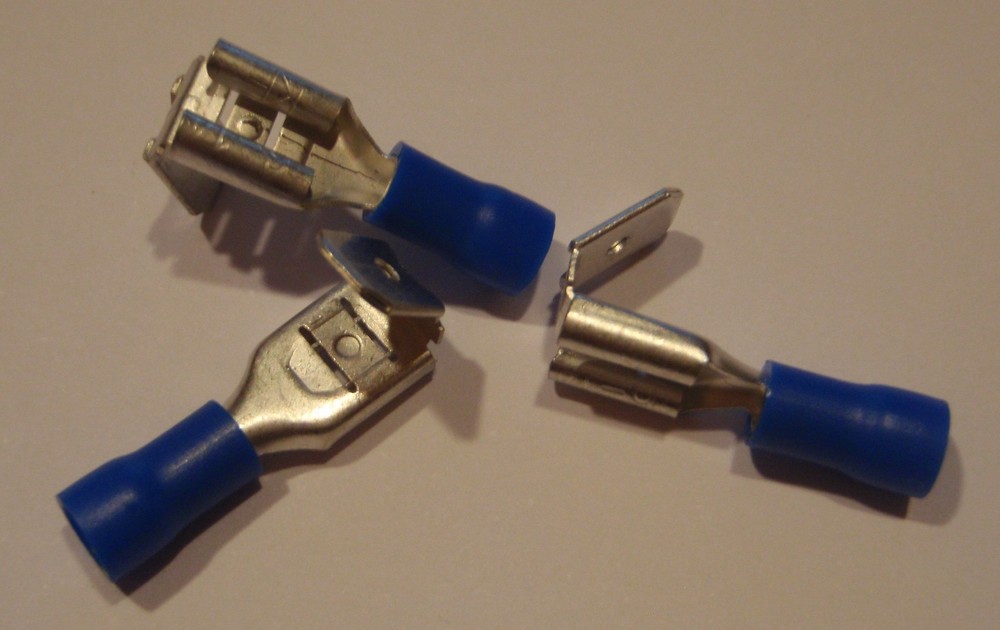250 PC FEMALE SPADE 250 PIGGY BACK CRIMP TERM 16-14 AWG