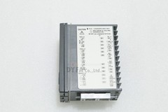 YOKOGAWA Used UT32A-000-11-00 Digital Temperature Controller ELEC-I-3481=9B18