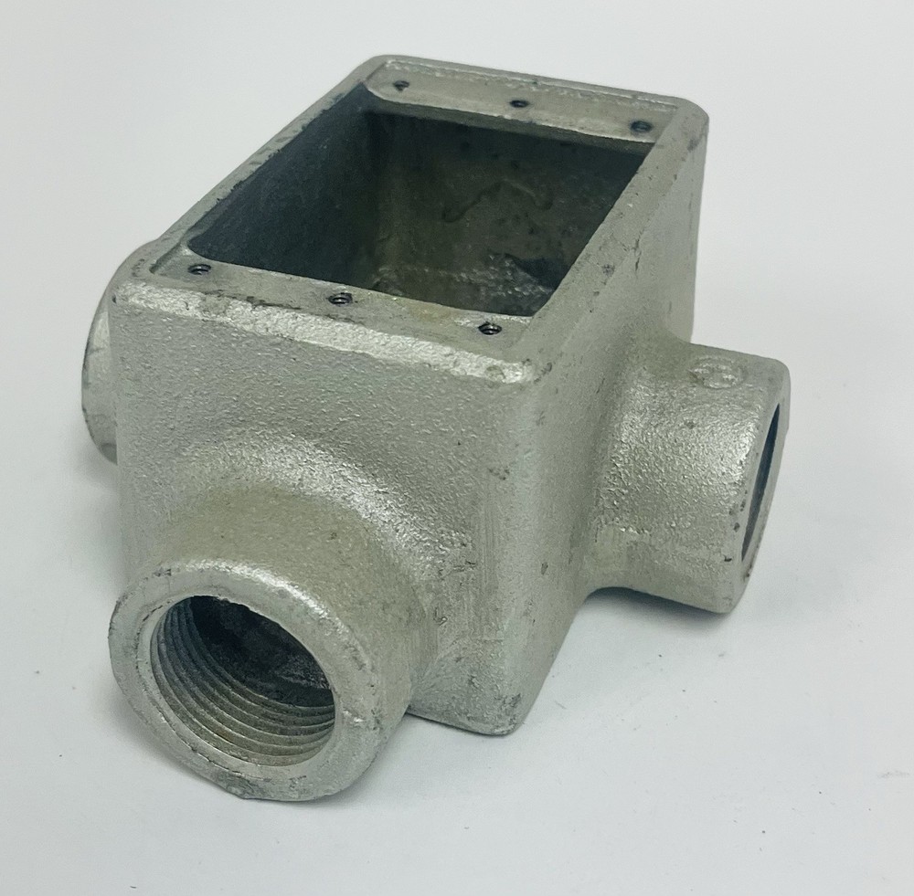 EATON CORPORATION CROUSE HINDS NO. FDT3 COOPER CROUSE HINDS CONDUIT SINGLE GANG