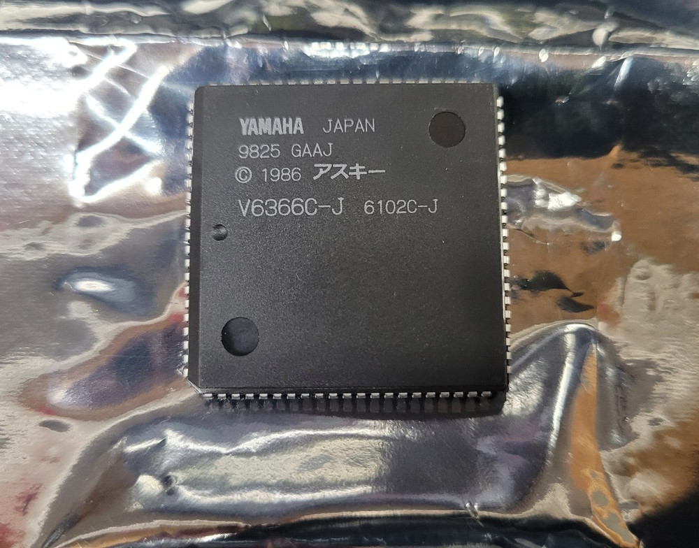 1PCS NEW IC YAMAHA PLCC-84 V6366C-J V6366C CRT Display Controller US Seller