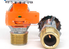 QTY:5 TY3151 K80-93 degree upper spray ZSTZ15-93℃ upright spray head