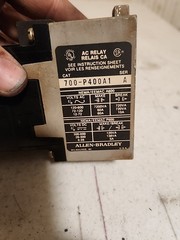 LOT OF 8 ALLEN BRADLEY 700-P400A1 /B RELAY 10A 600VAC 700-P200A1 Bulletin 700P
