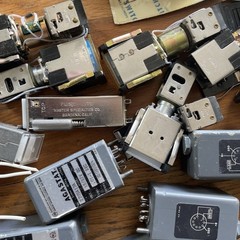 25lb Lot Vtg Electronic Parts Components Capacitors Transformers Microswitches +