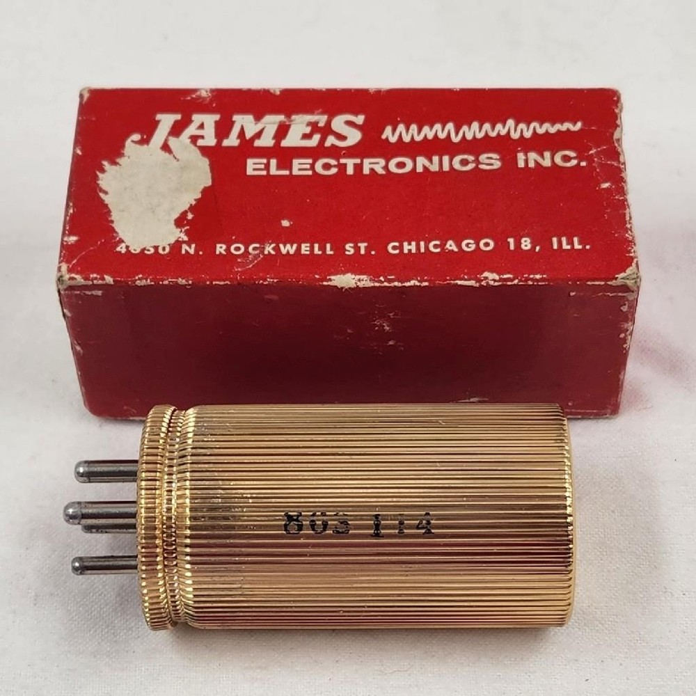 James Electronics Citizen Band Model CD-41 12V / 12 Volt – 4 Prong