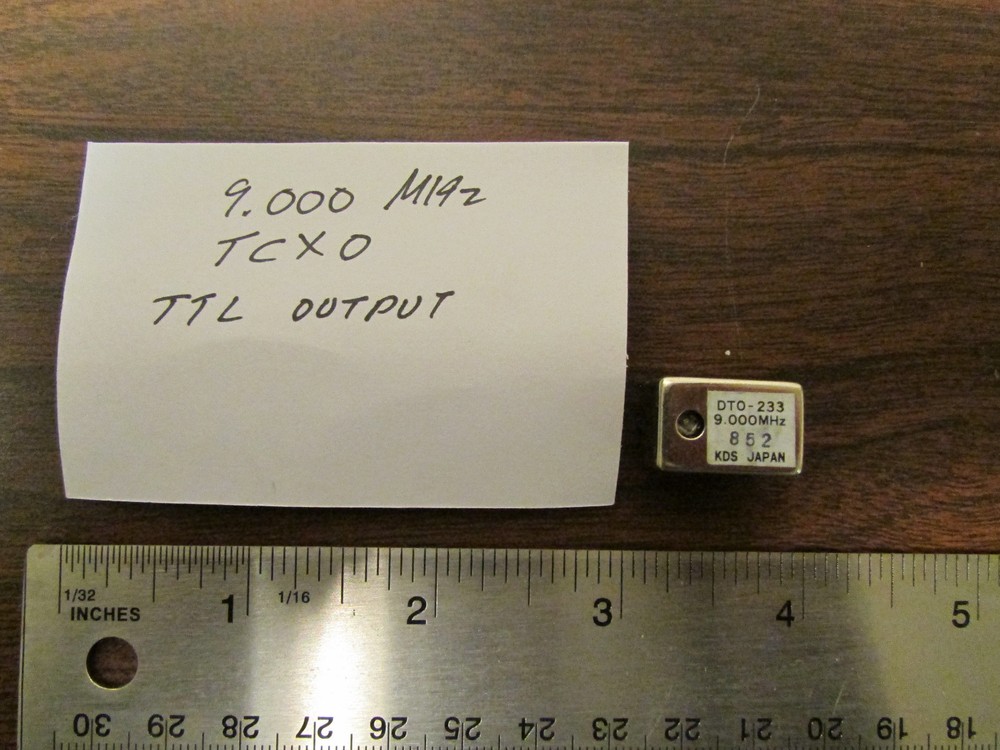 KDS DTO-233 TCXO 9.000 MHz PC Mount Crystal Oscillator TTL Out New