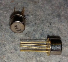 PS1001 1PCS Industrial use PHOTO COUPLER New Old Stock……(C11B3)…….