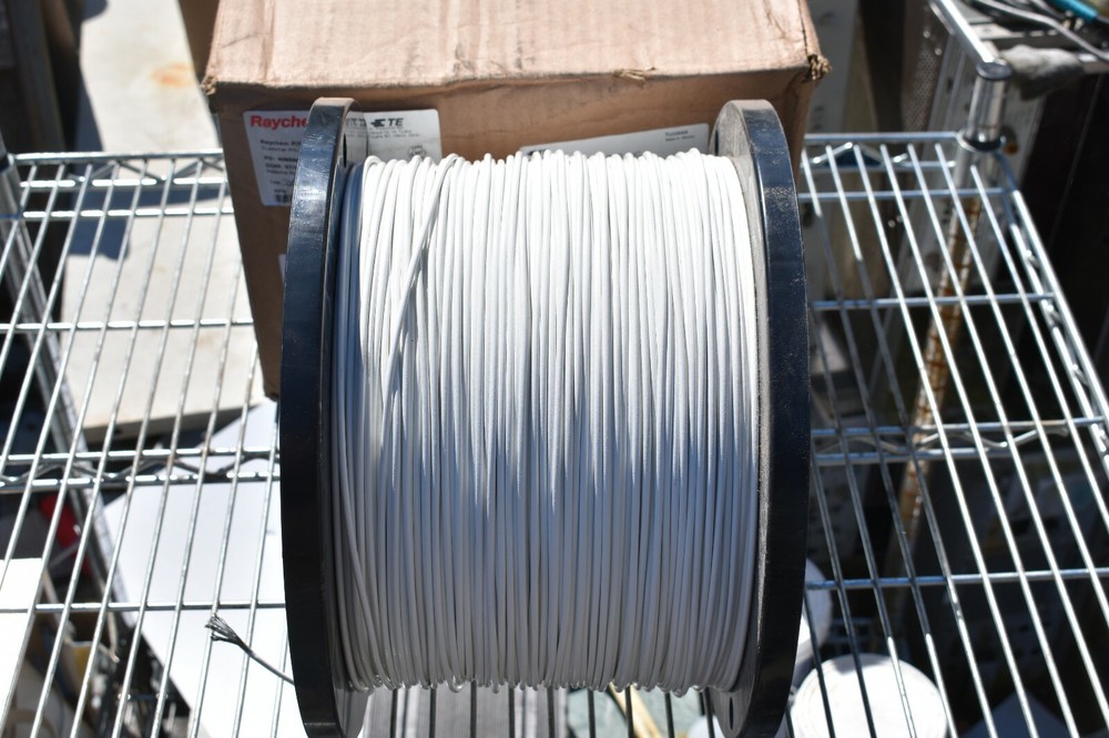 RAYCHEM 82A0111-12-9 Cable 12 AWG 1 CON TIN Plated Copper 600V. Mil Spec 2000FT