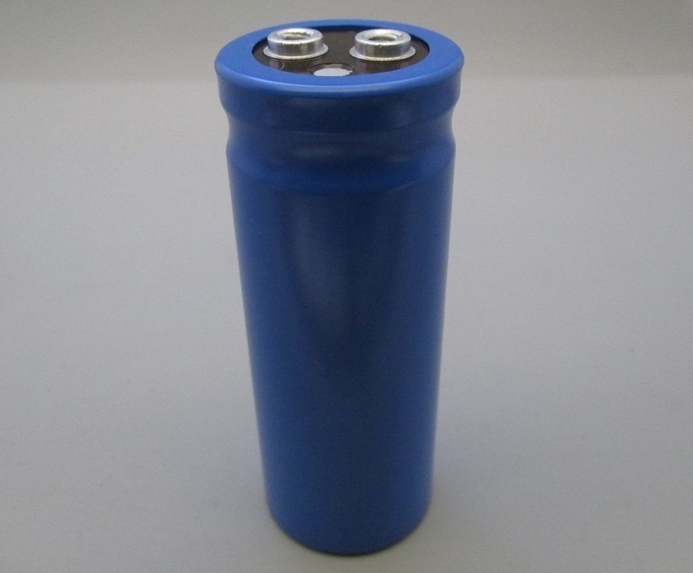 Nippon Chemi-Con 36DA 4700 uF 38a10L 05